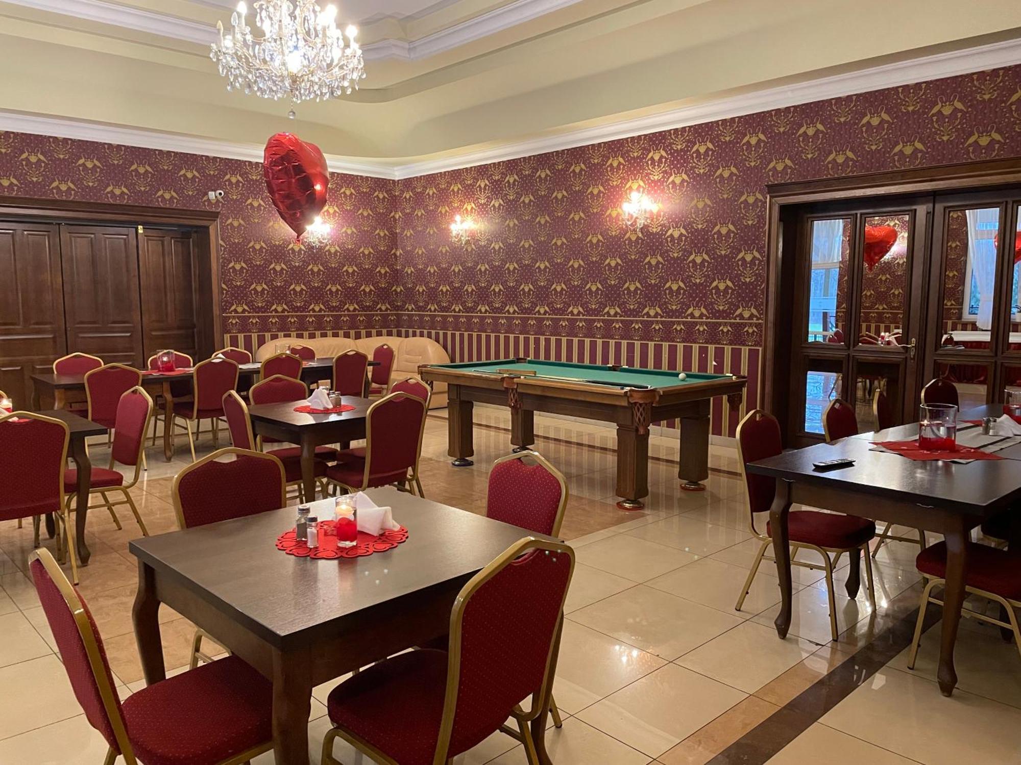 Korona Palace Leznica Wielka Экстерьер фото